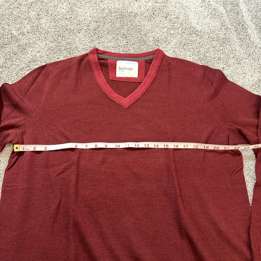 Banana Republic Heritage Merino Wool Blend V-Neck Sweater - Mens XL